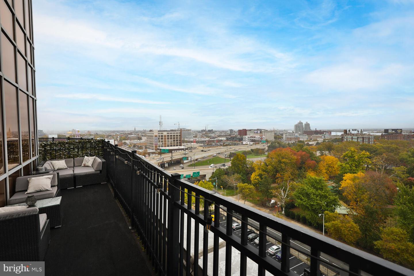 201-59 N 8th St #914