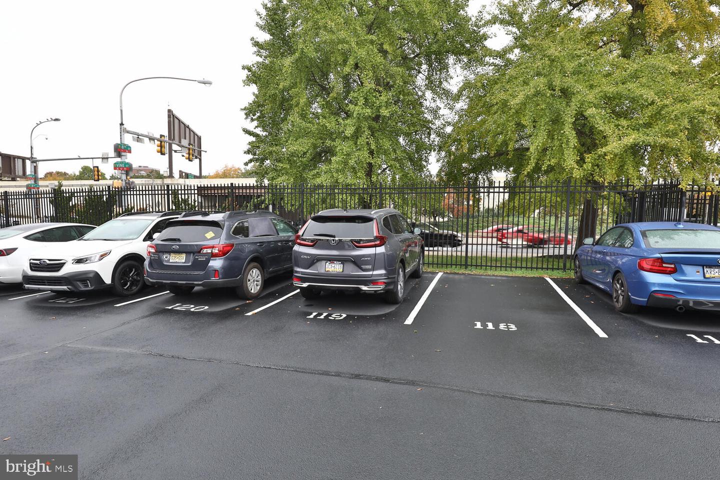 201-59 N 8th St #914