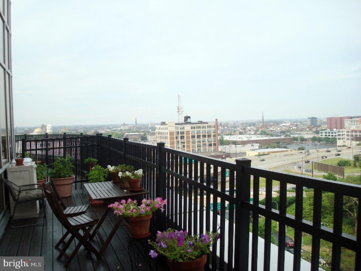 201-59 N 8th St #914