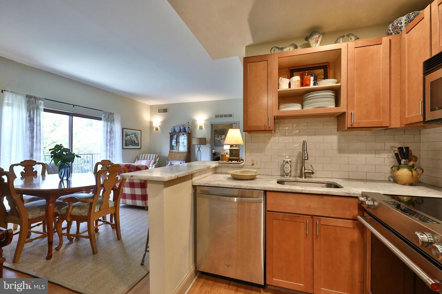 3750-78 Main St #204