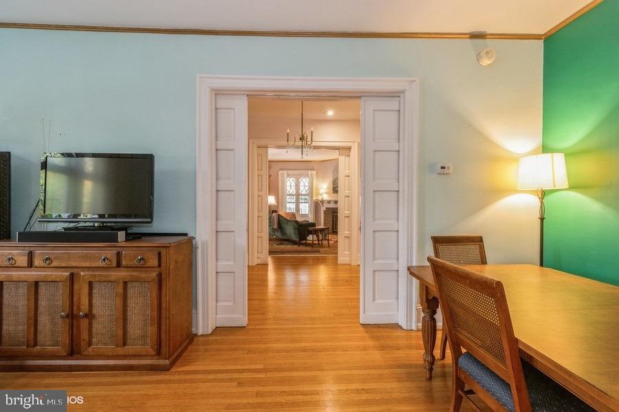 557 Pelham Rd