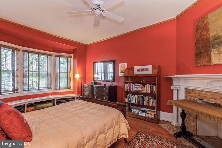 557 Pelham Rd
