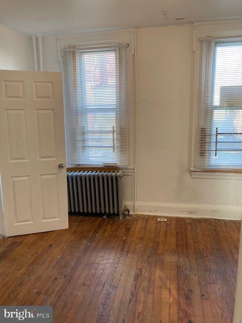 24 Good St