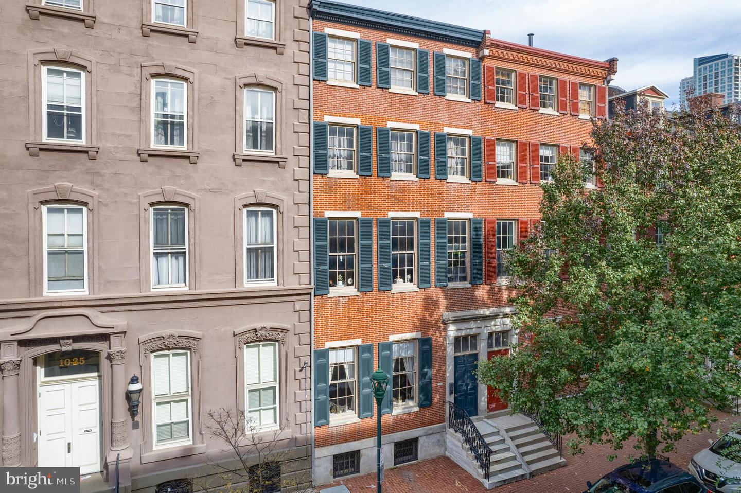 1029-33 Spruce St #200