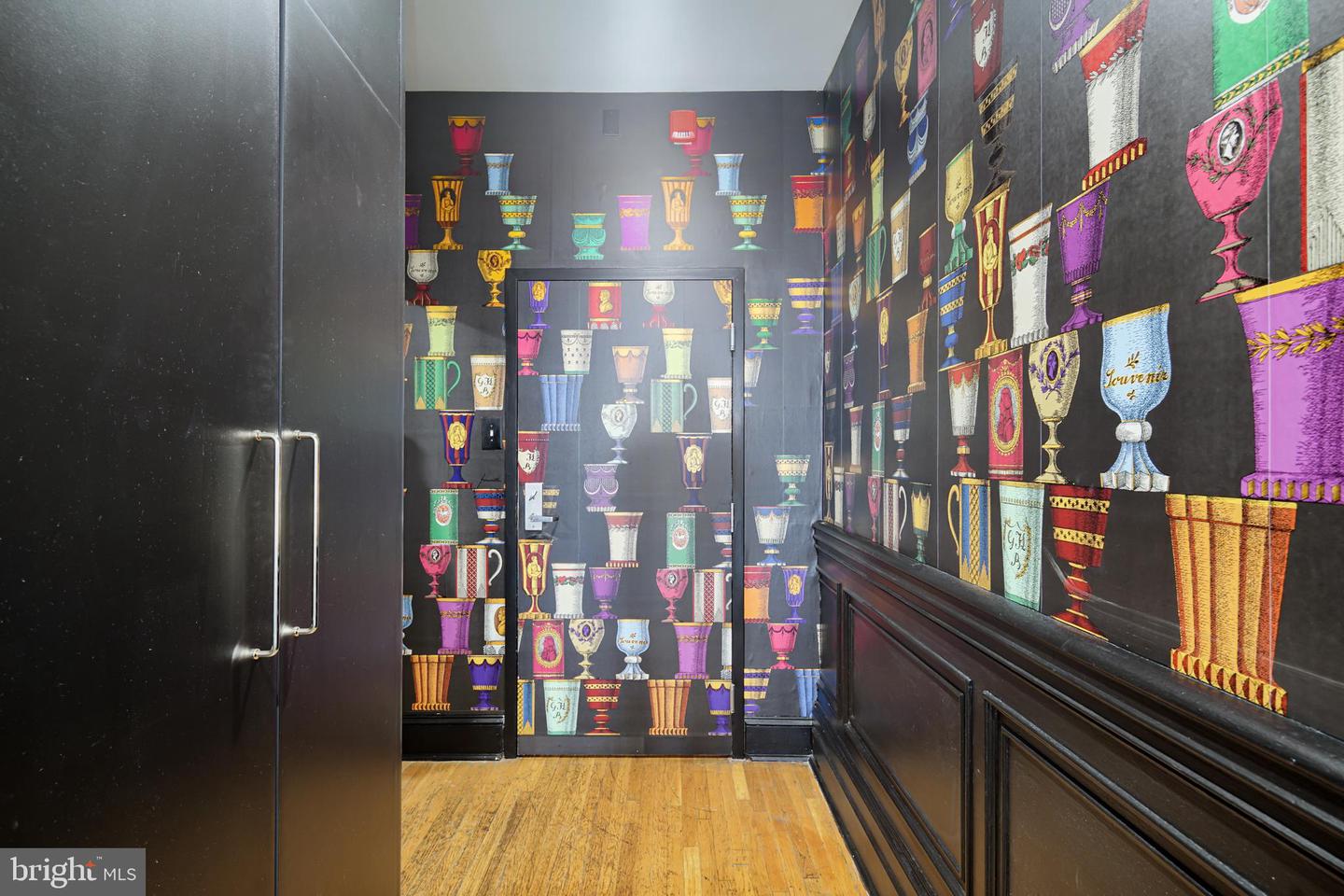 1029-33 Spruce St #200