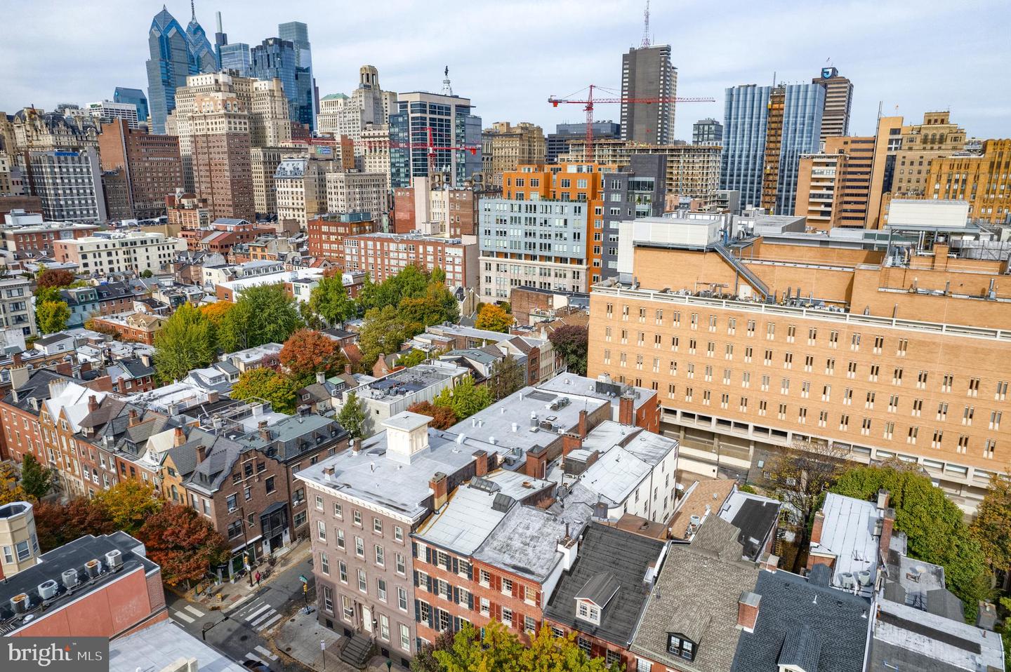 1029-33 Spruce St #200