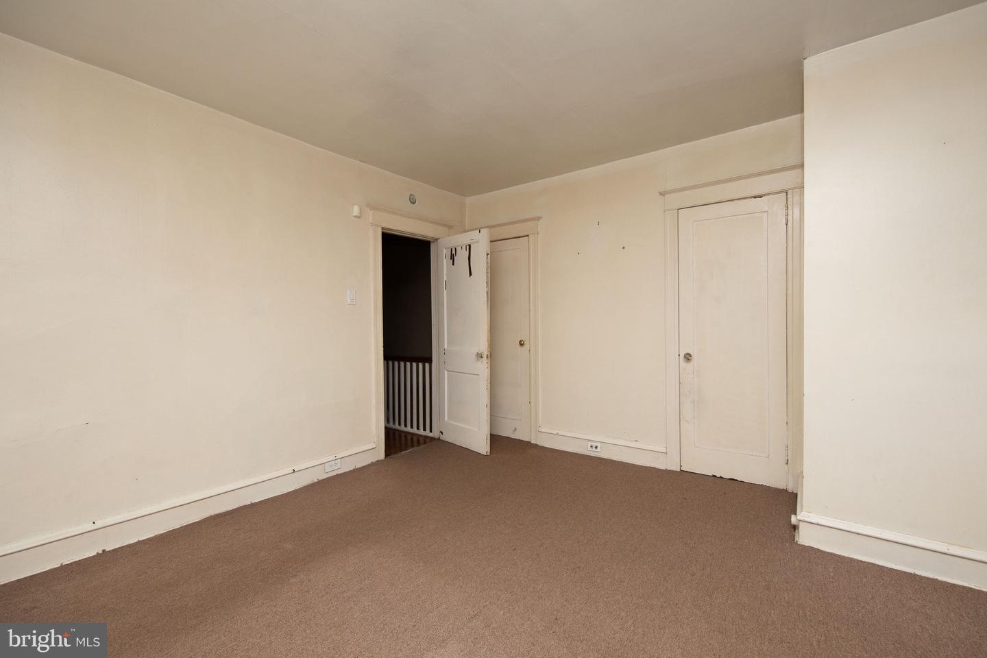 324 W Zeralda St