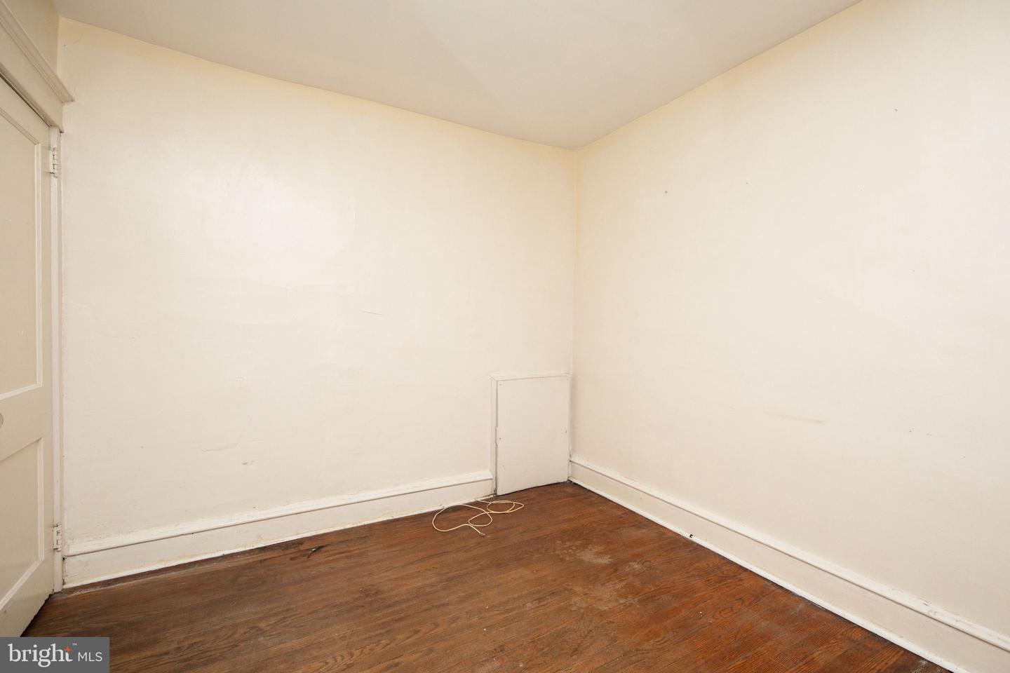 324 W Zeralda St