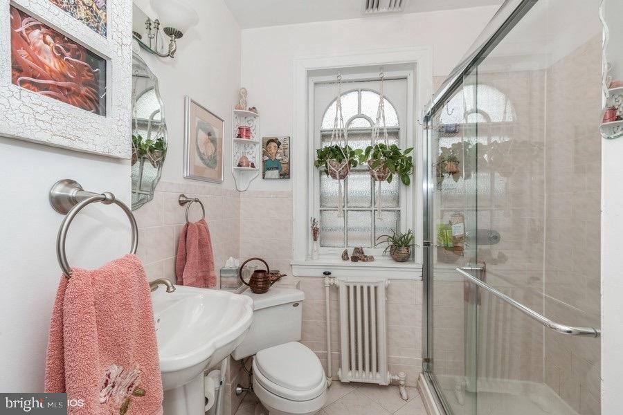 6138 Wayne Ave Ave #5