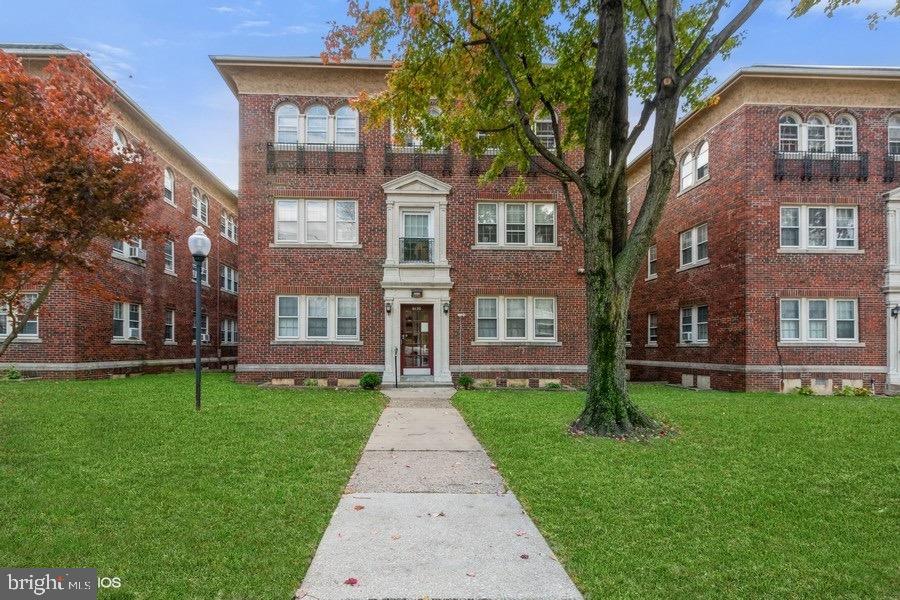 6138 Wayne Ave Ave #5