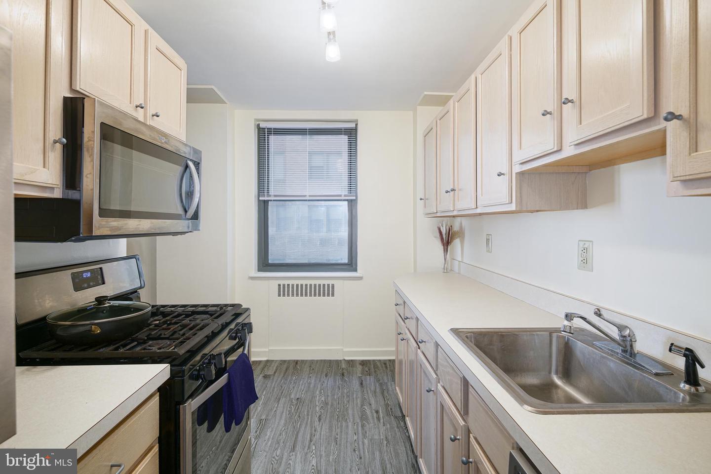 2601 Pennsylvania Ave #404