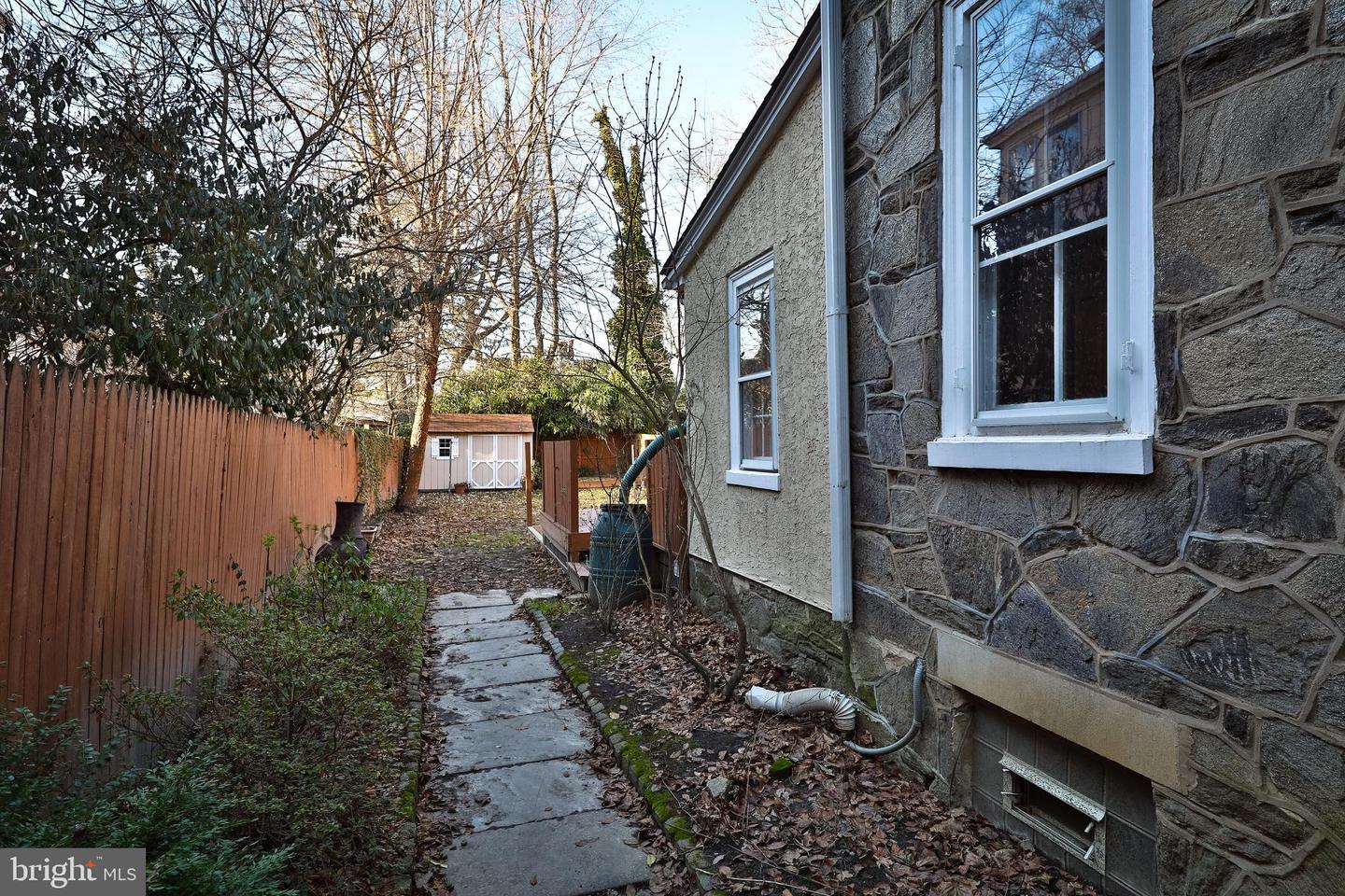 143 W School House Ln
