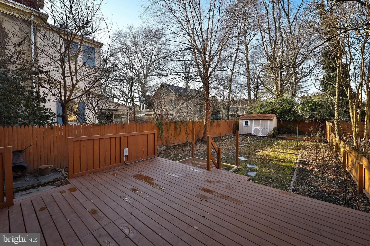 143 W School House Ln