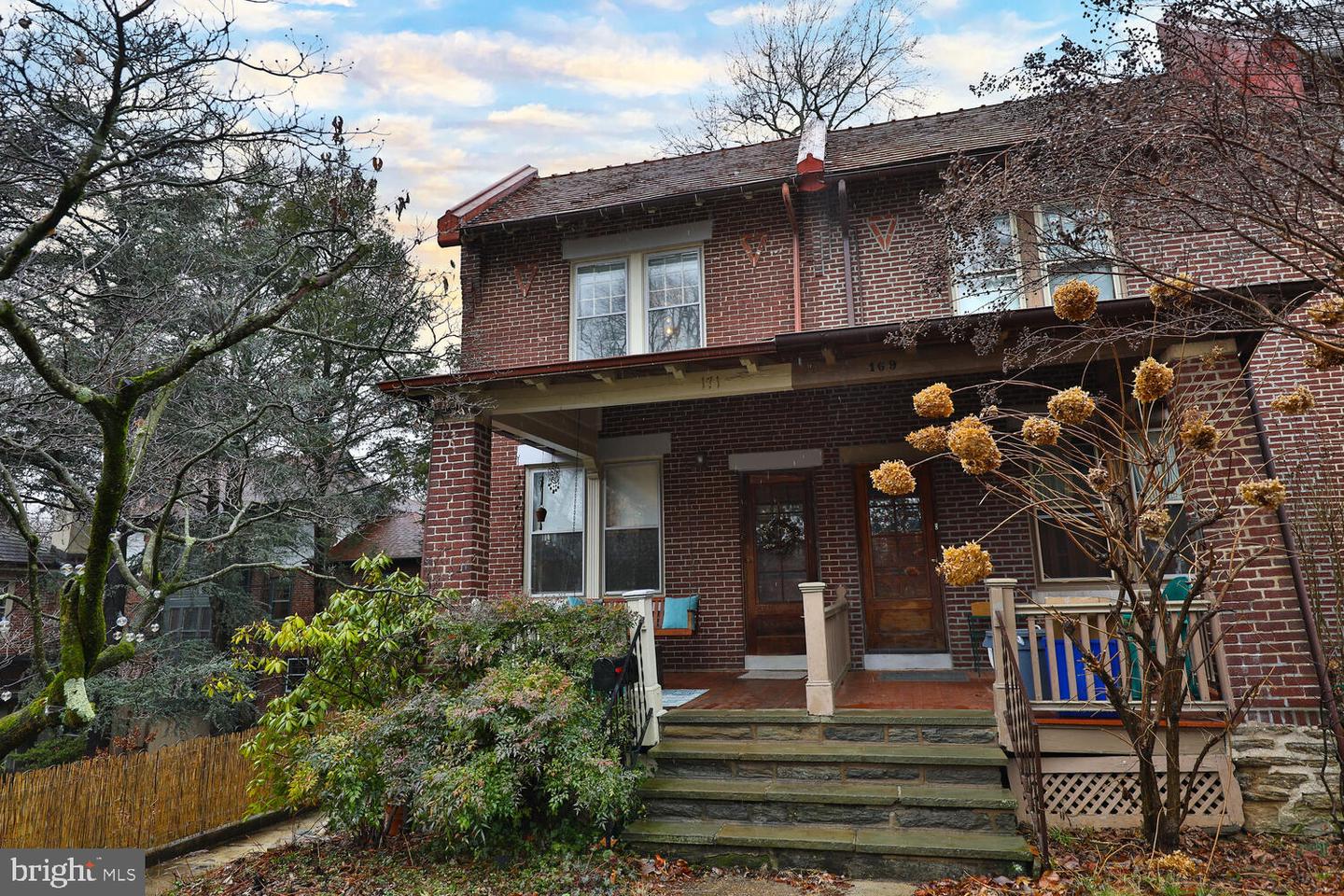171 W Durham St