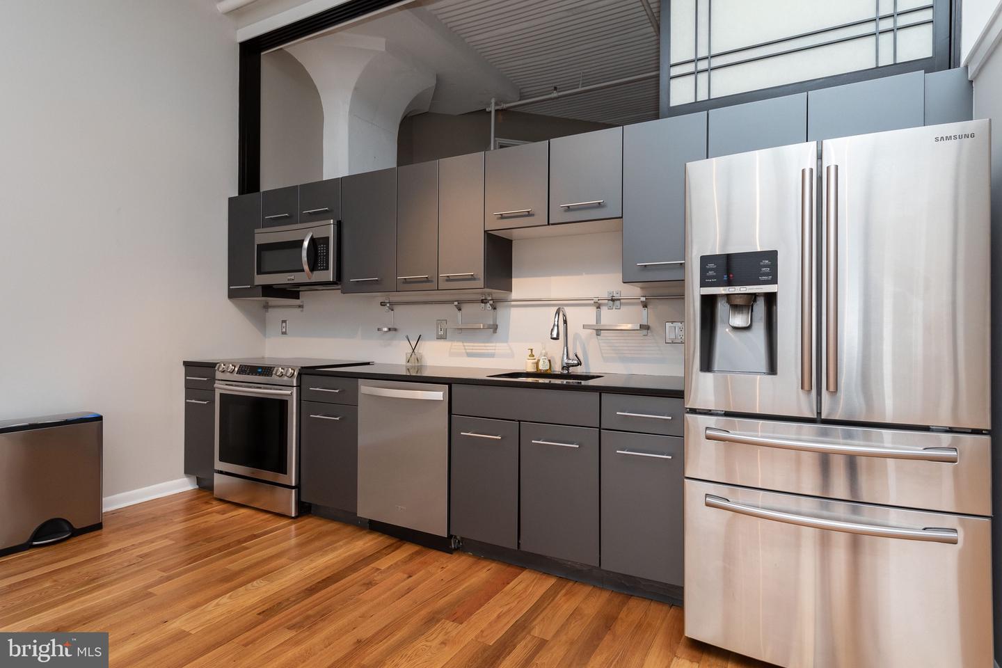 2200-28 Arch St #810