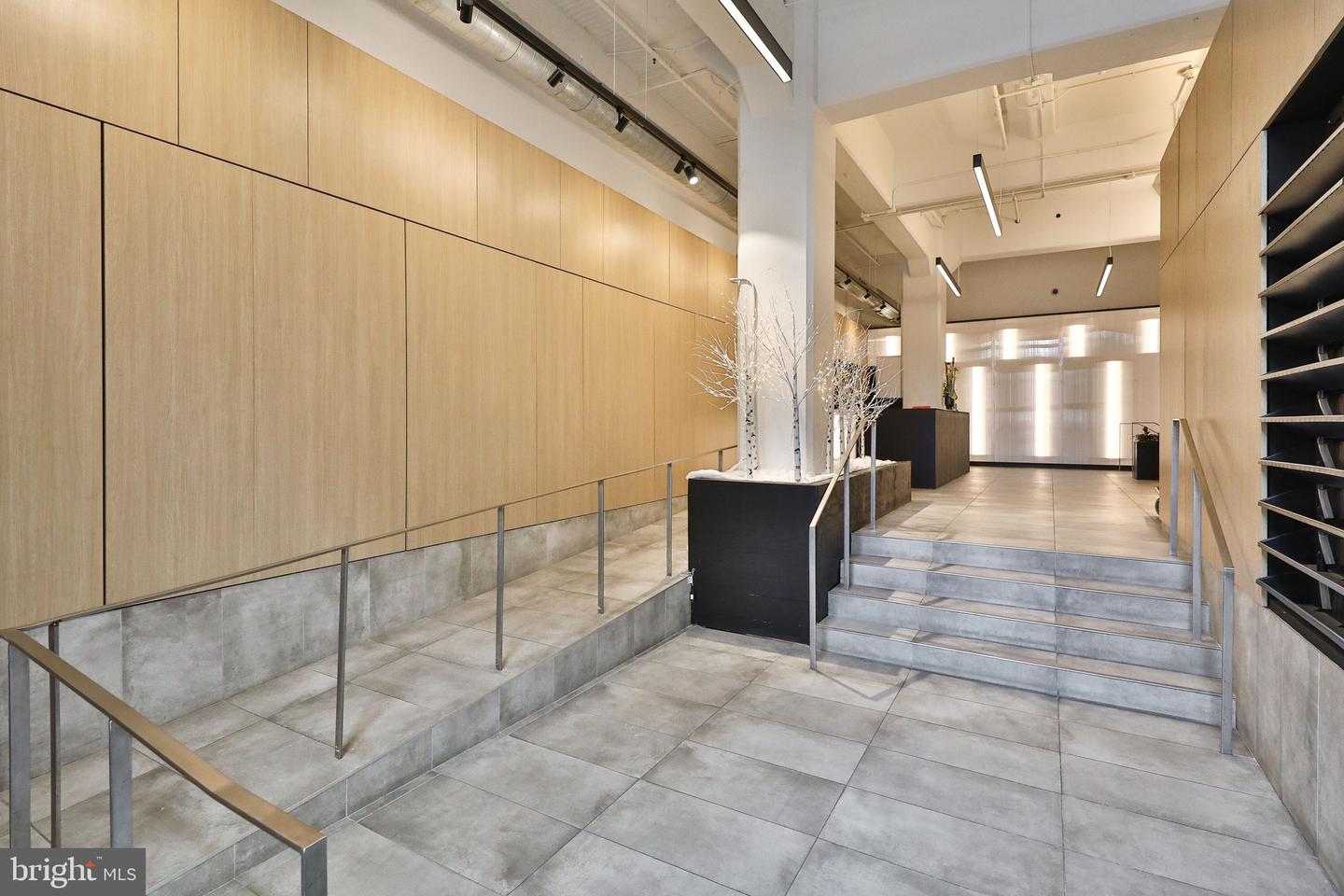 2200-28 Arch St #810