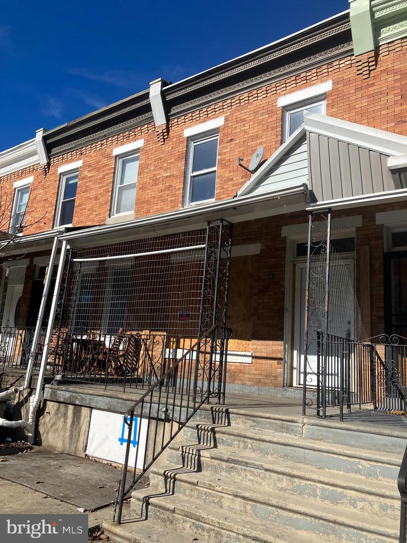5245 Walton Ave