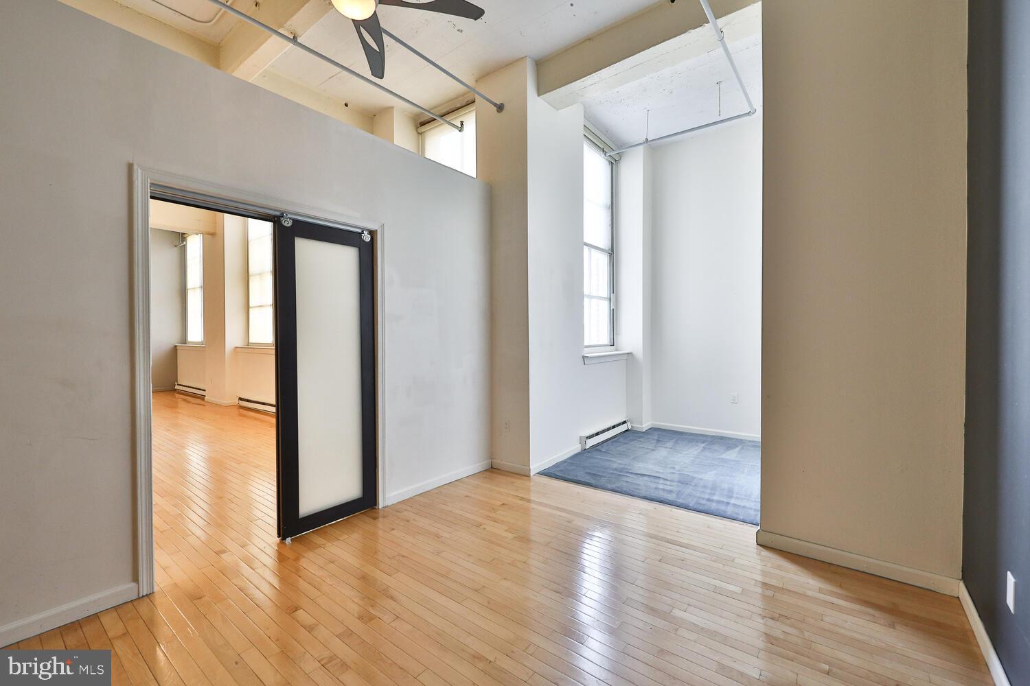 1238 Callowhill St #403