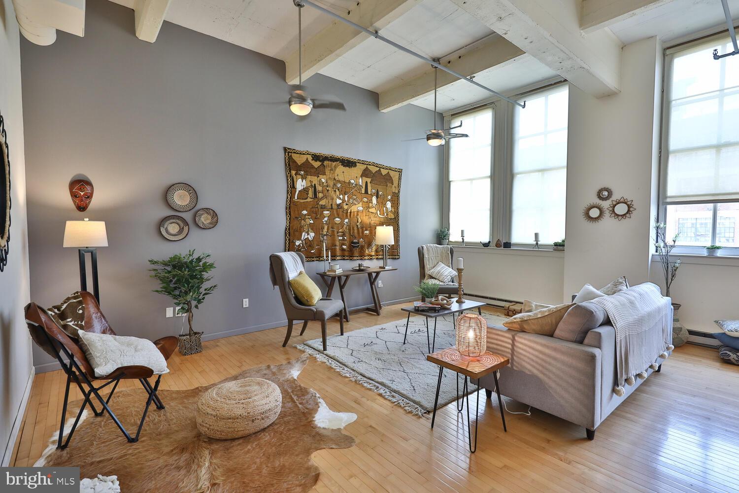 1238 Callowhill St #403