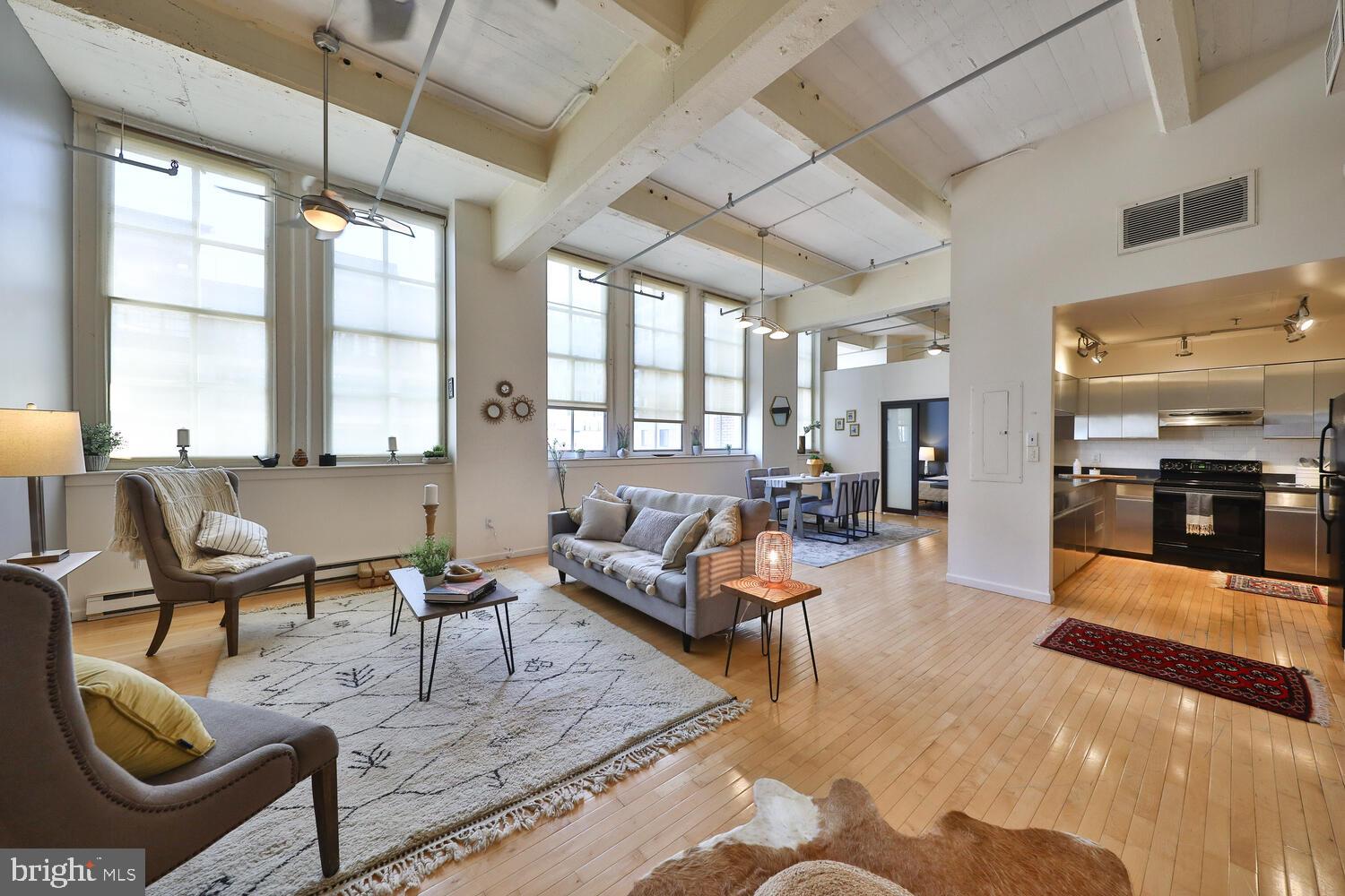 1238 Callowhill St #403