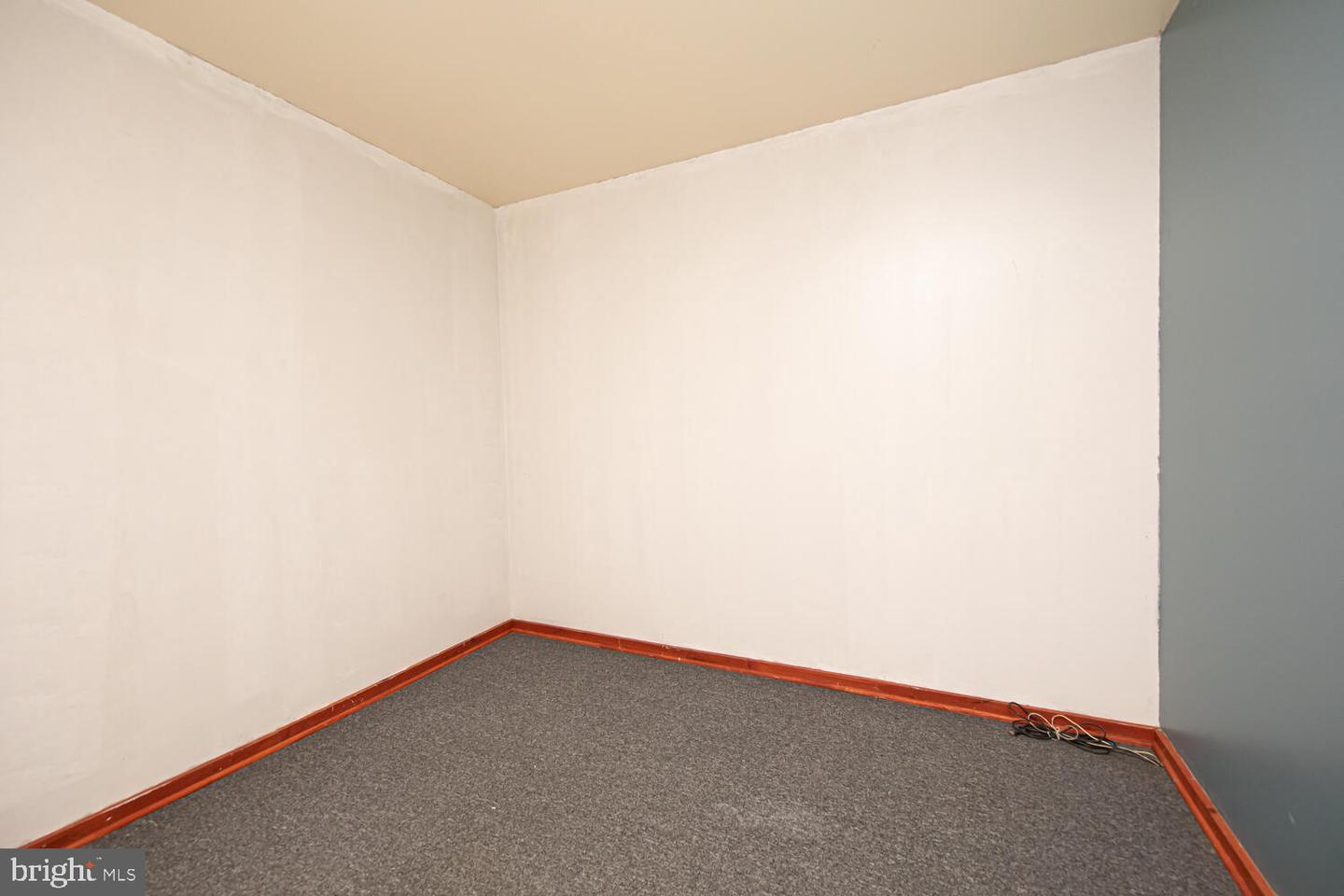 1550 E Montgomery Ave #2