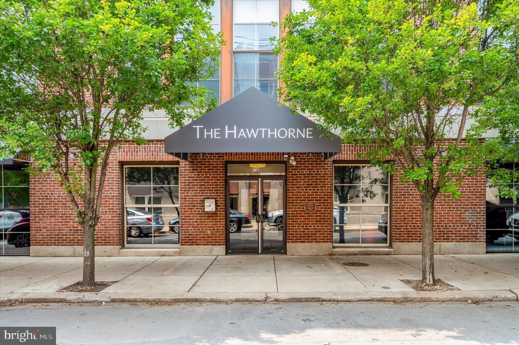 1201-15 Fitzwater St #102