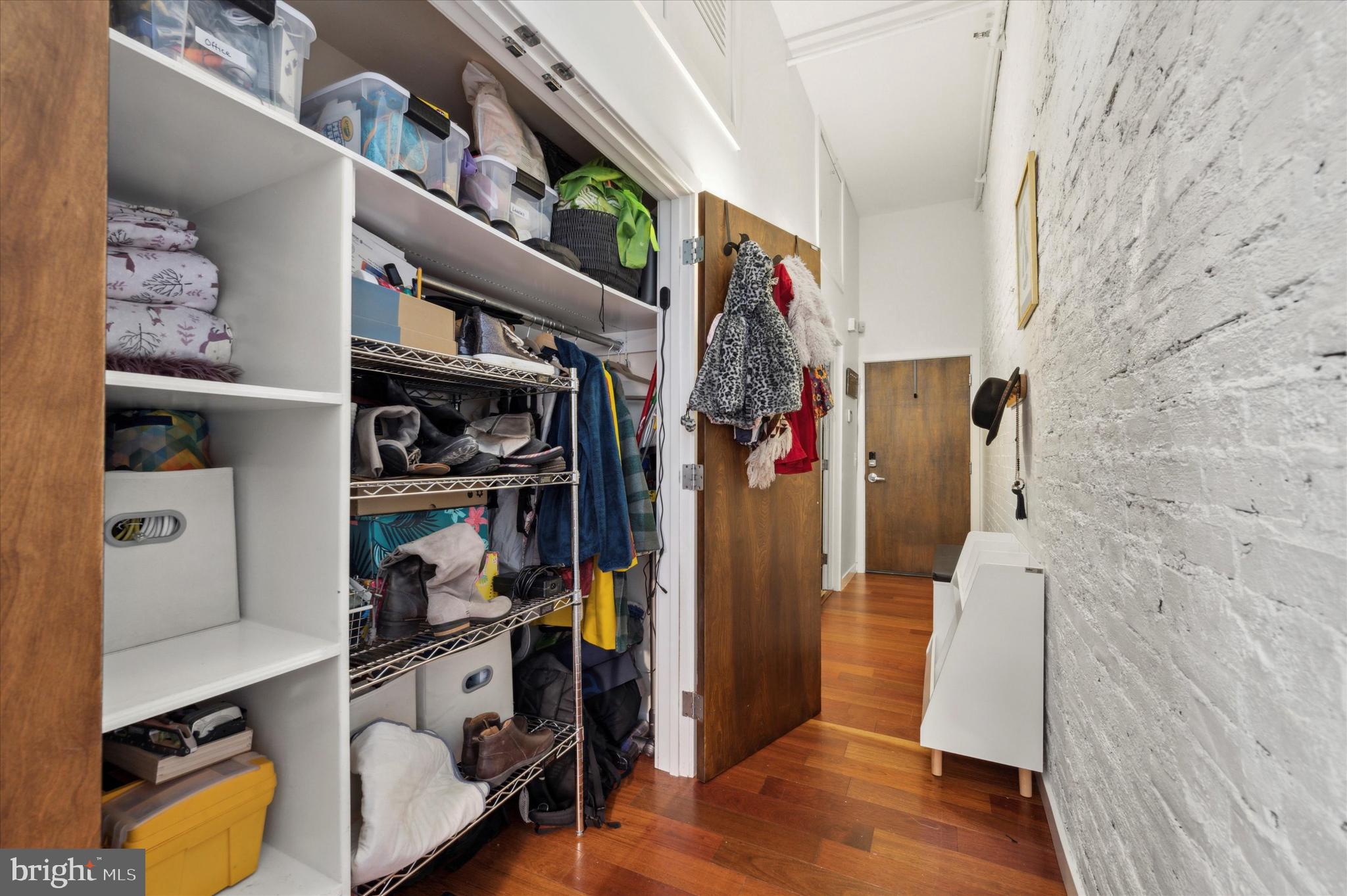 1201-15 Fitzwater St #102