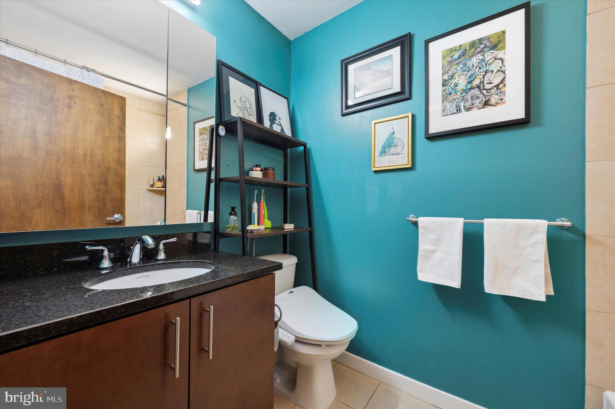 1201-15 Fitzwater St #102