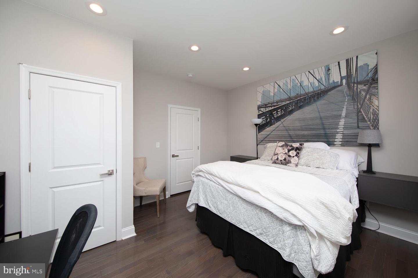 3130 W Montgomery Ave