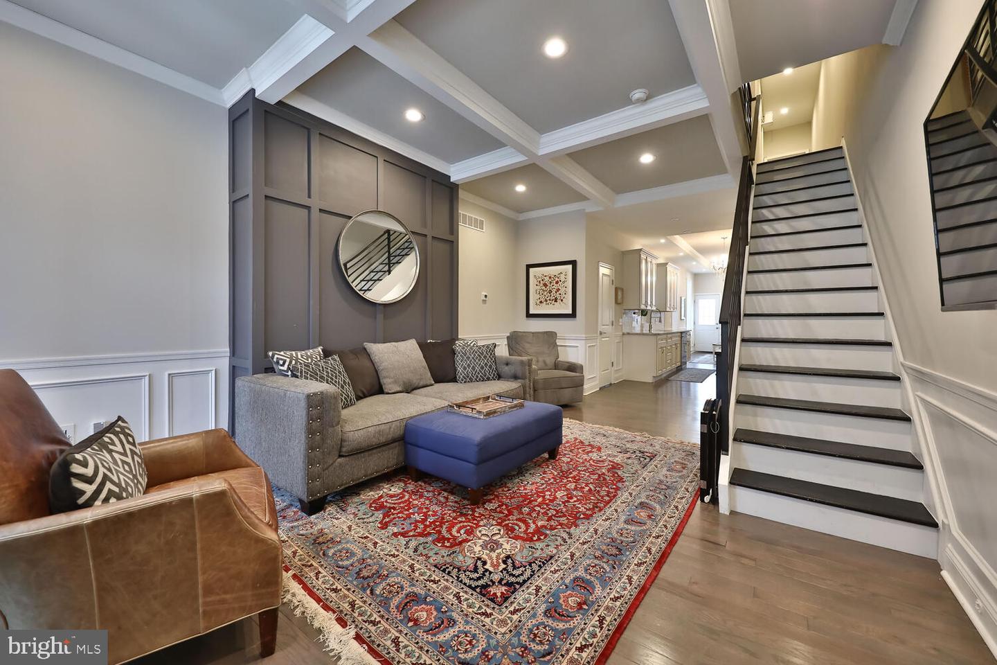 3130 W Montgomery Ave