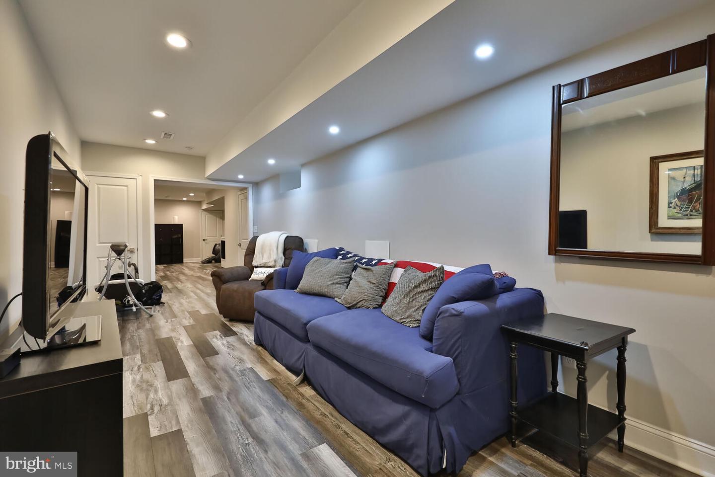 3130 W Montgomery Ave