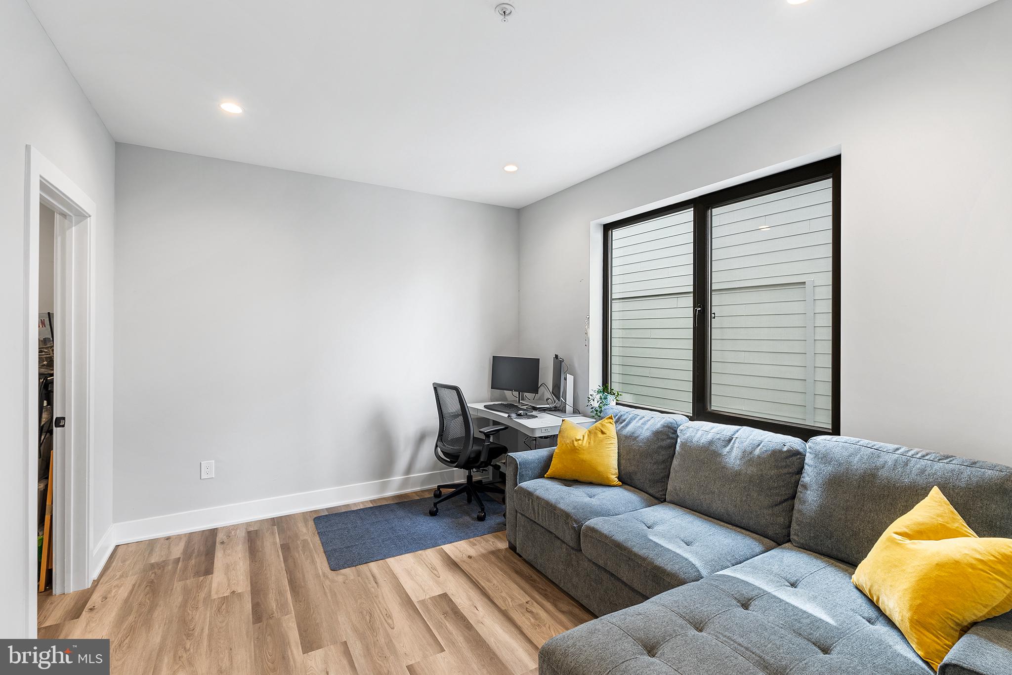 1612 Cambridge St #407