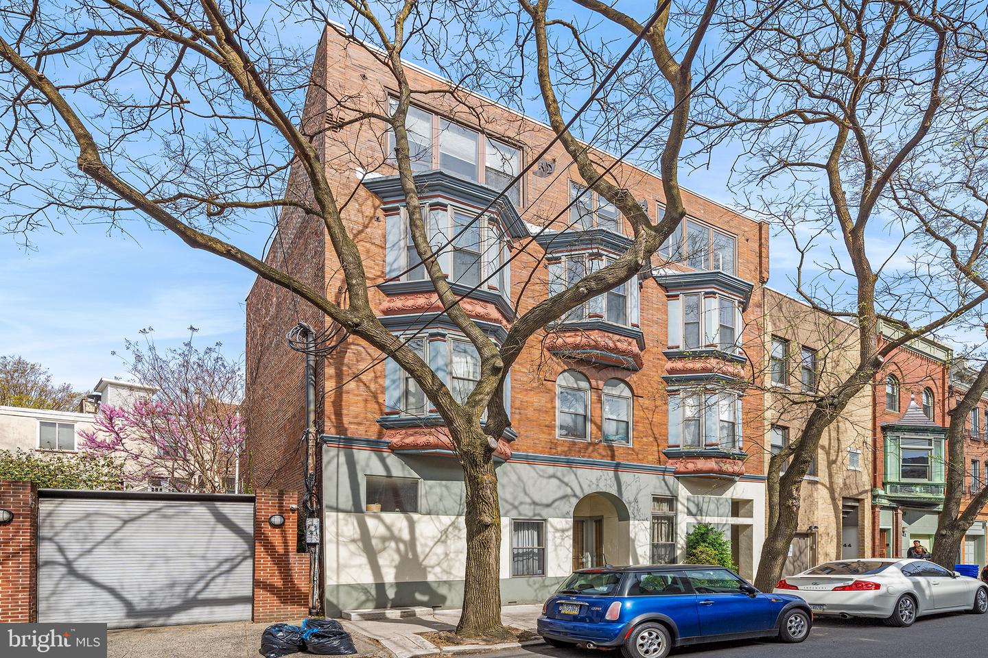 746 E Passyunk Ave #B