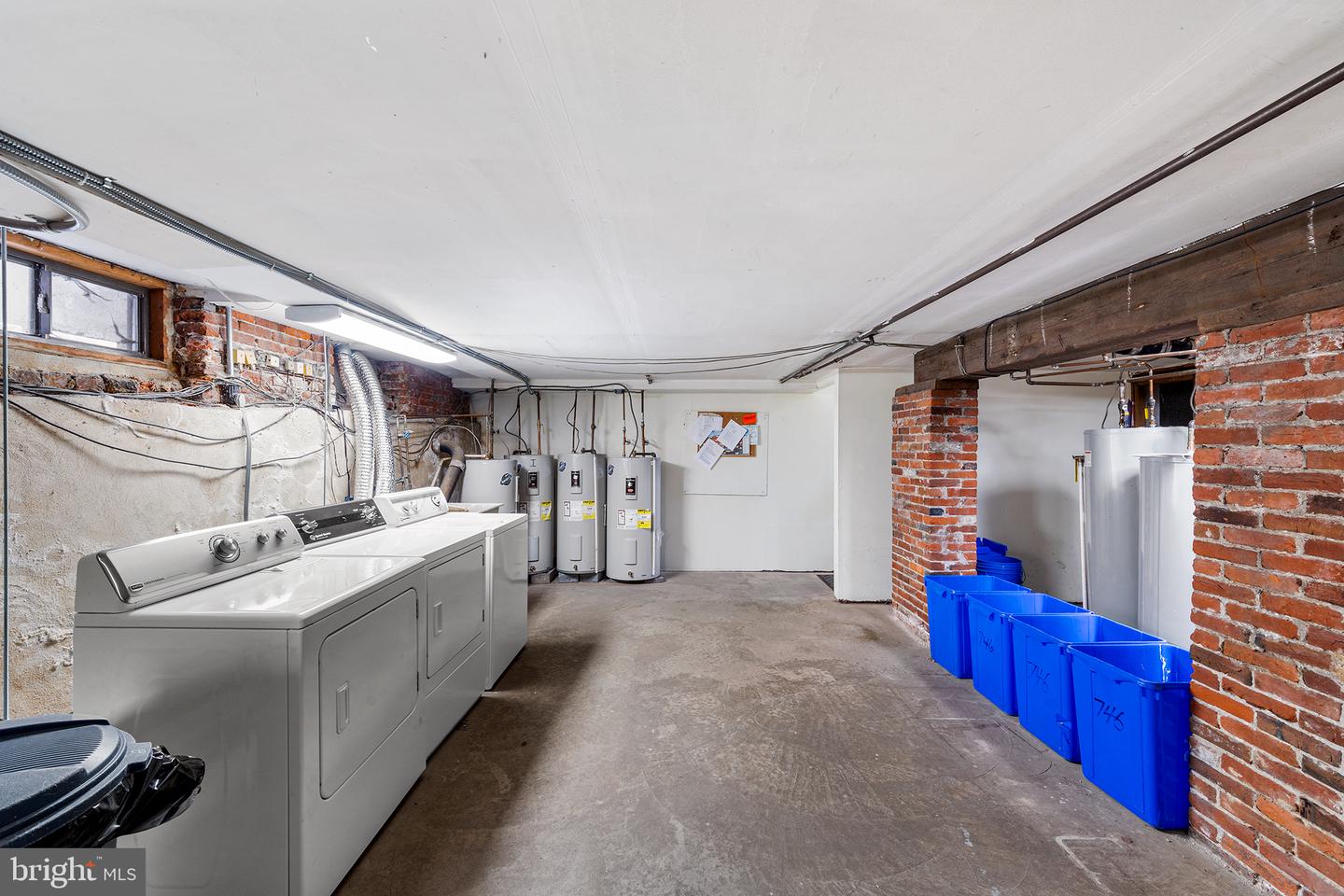 746 E Passyunk Ave #B