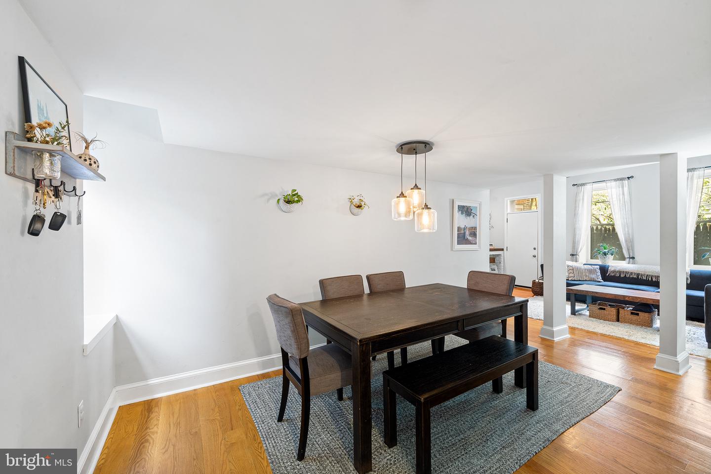 746 E Passyunk Ave #B