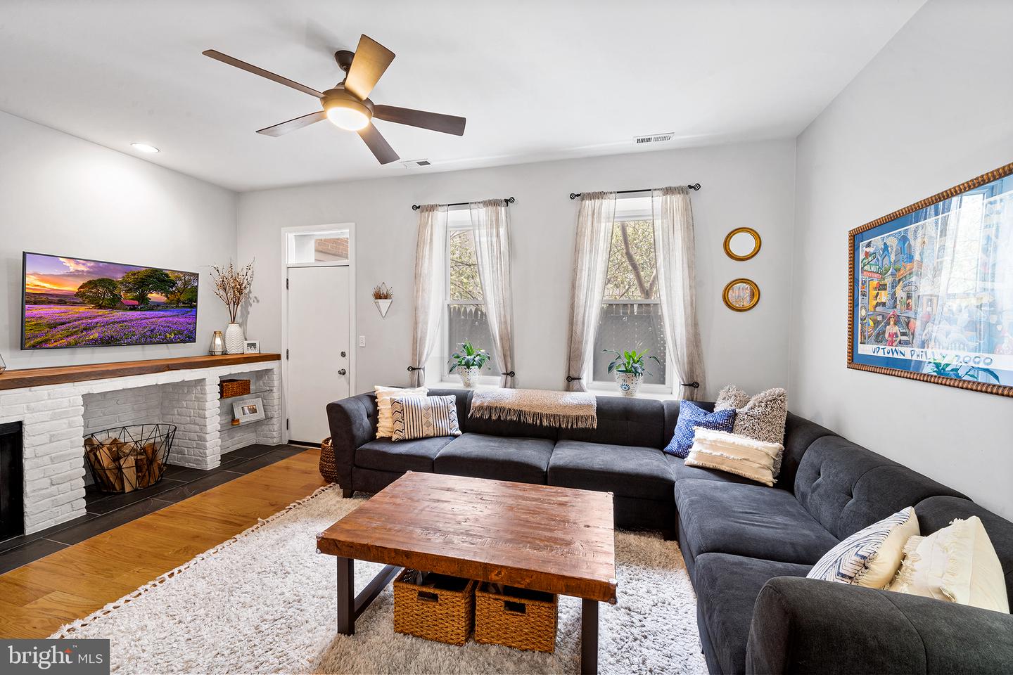 746 E Passyunk Ave #B
