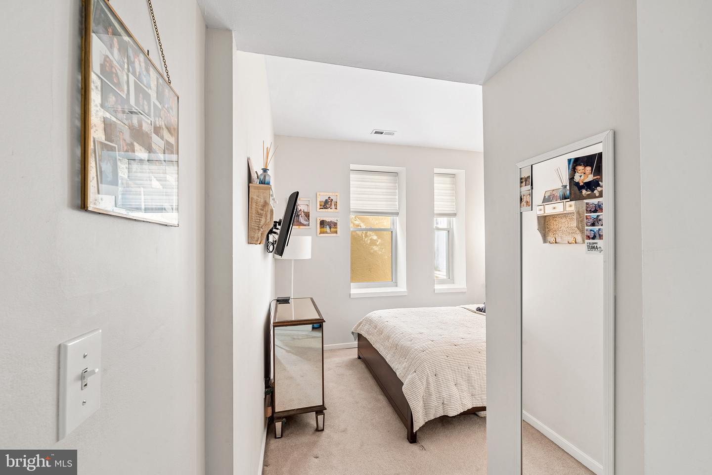 746 E Passyunk Ave #B