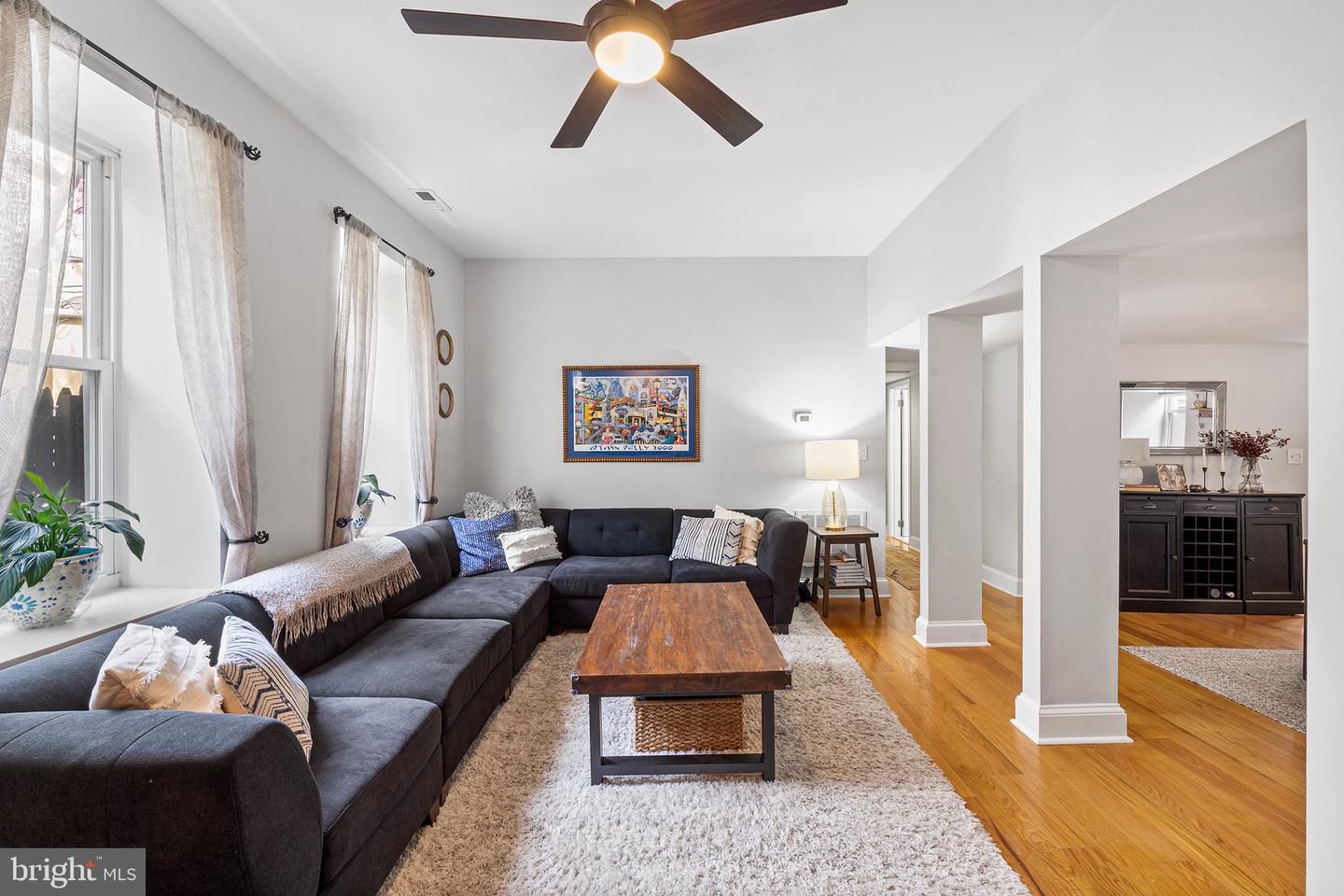 746 E Passyunk Ave #B