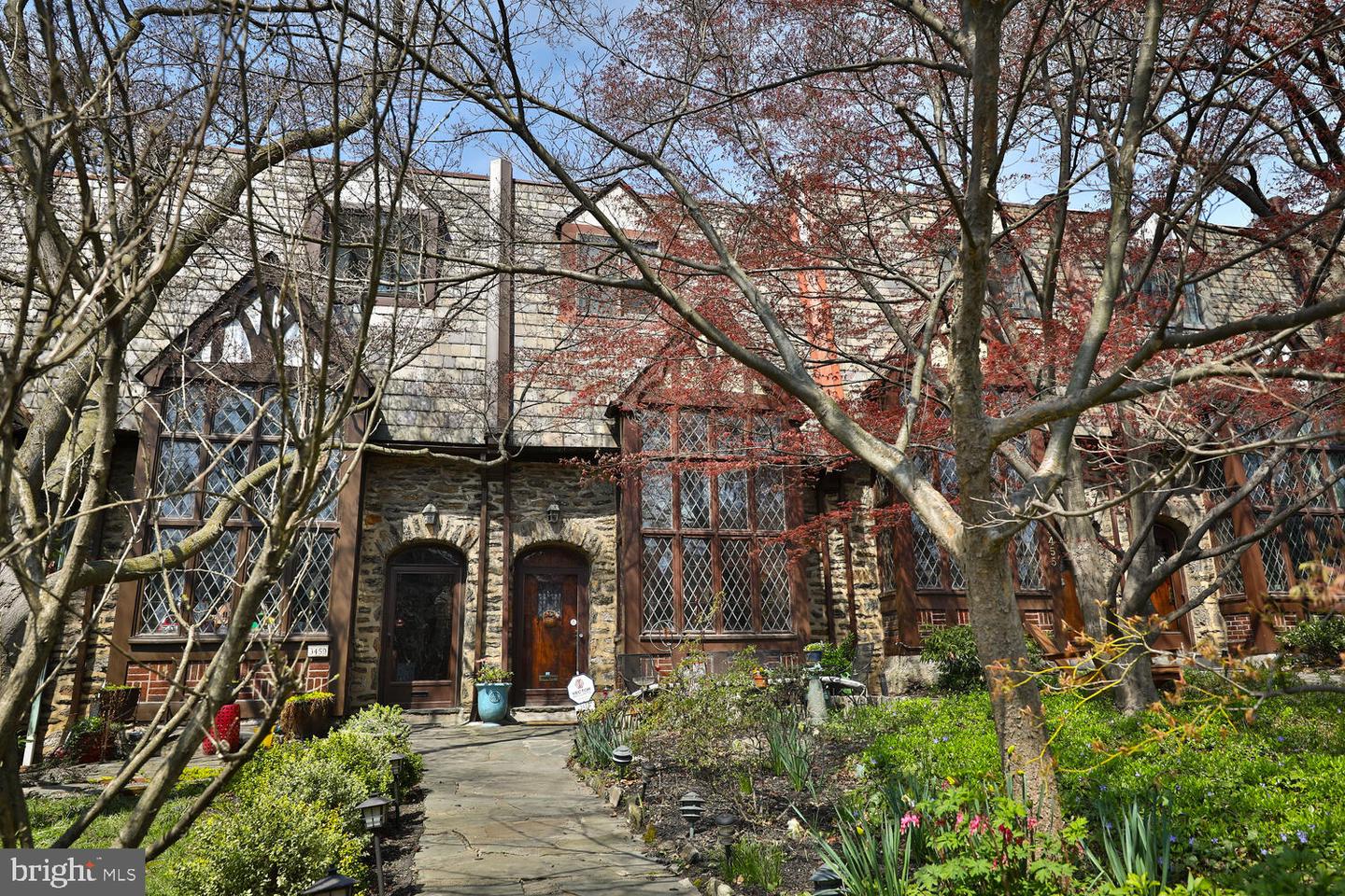 3457 Midvale Ave