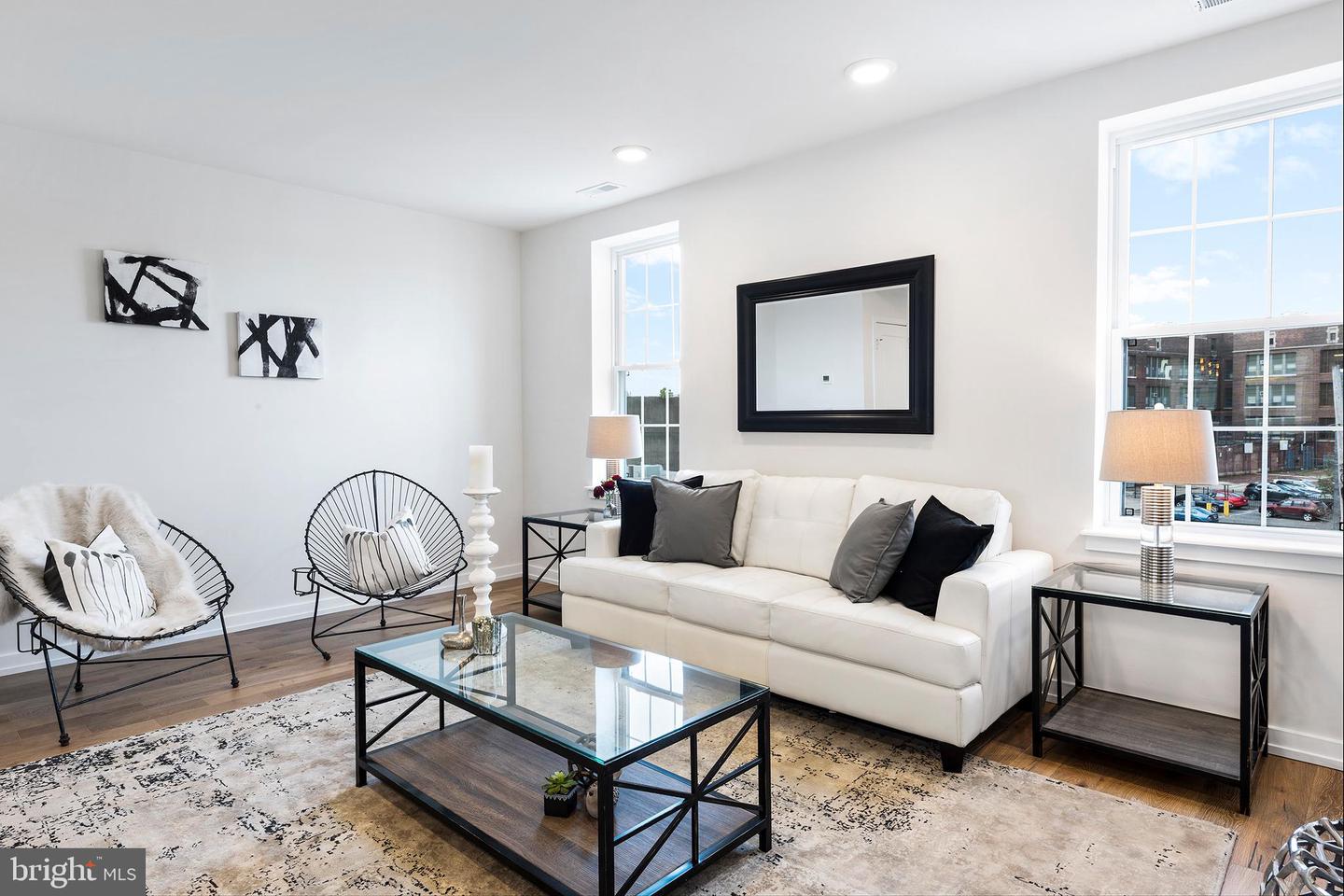 2529-35 Frankford Ave #8