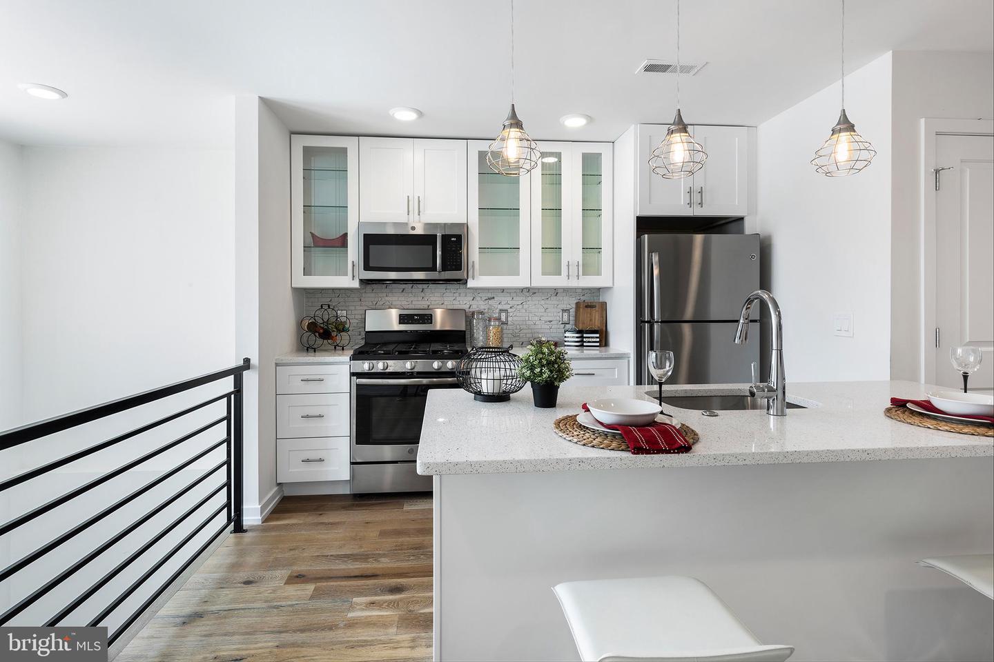 2529-35 Frankford Ave #8