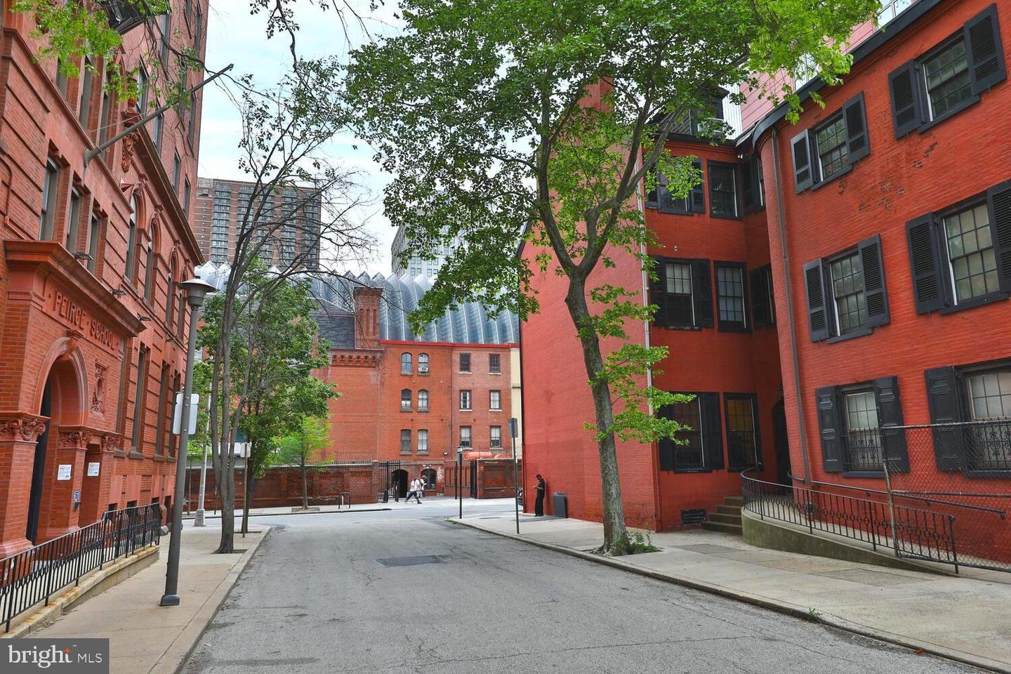 411 S Carlisle St #2