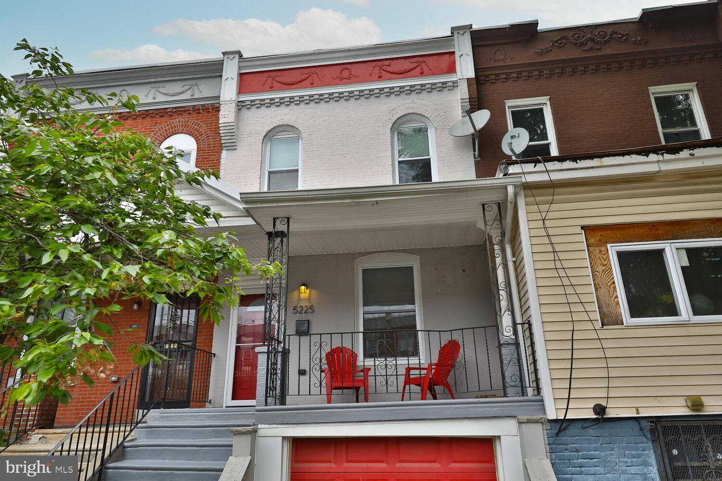 5225 Larchwood Ave