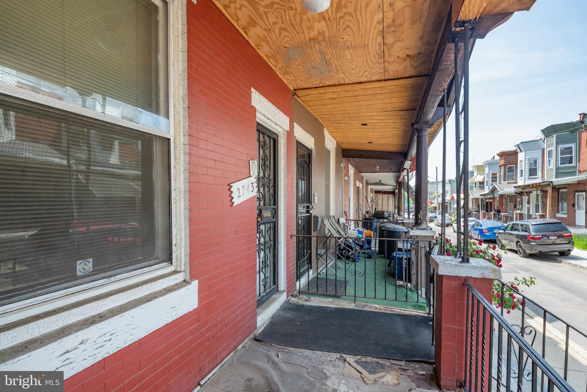 2743 N Newkirk St