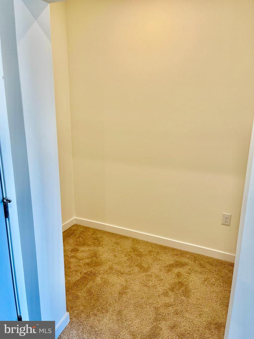 2077 Ridge Ave #2403