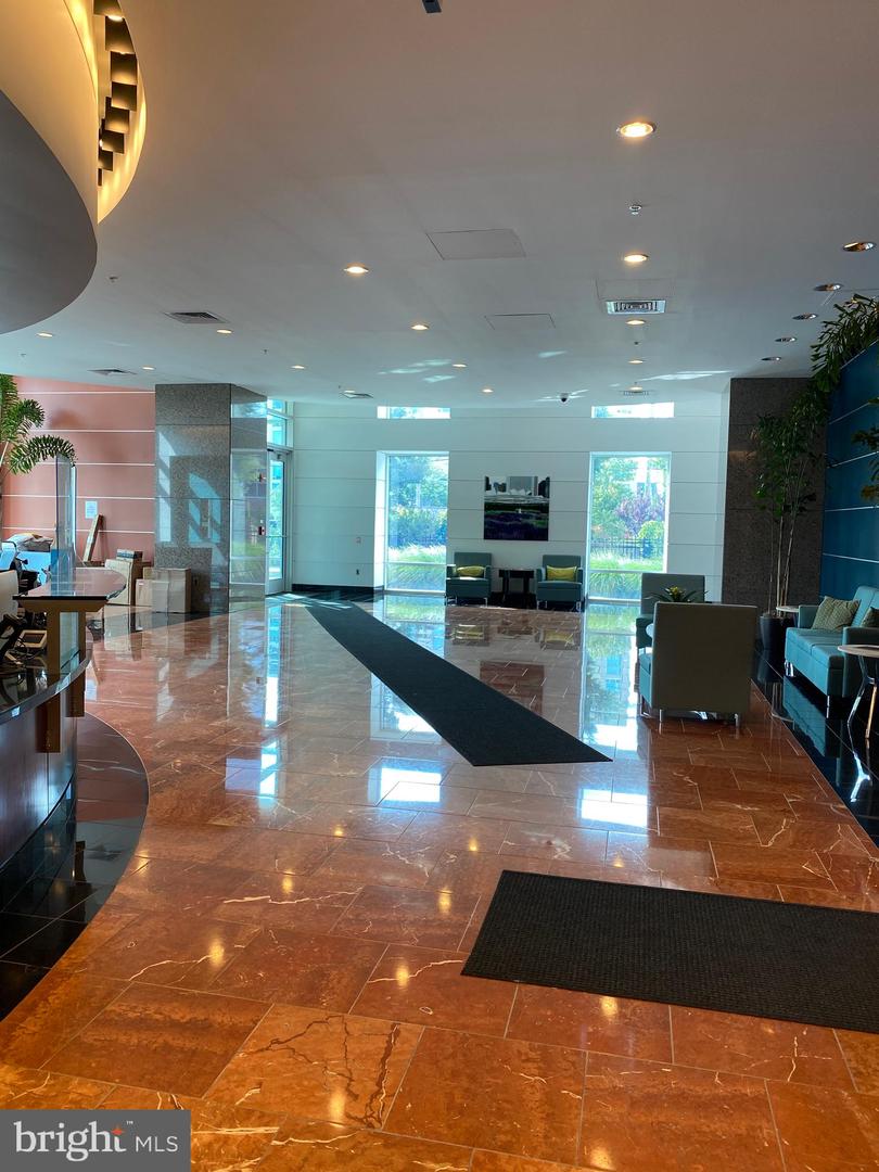 901 N Penn St #P1905