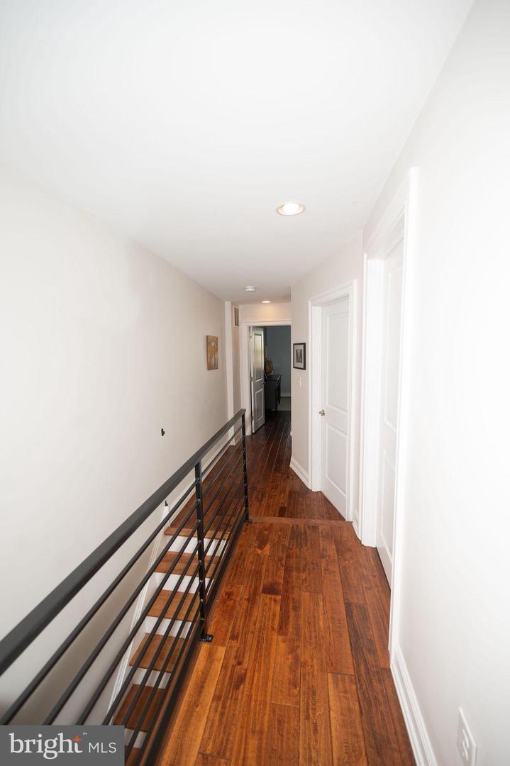 159 Mifflin St