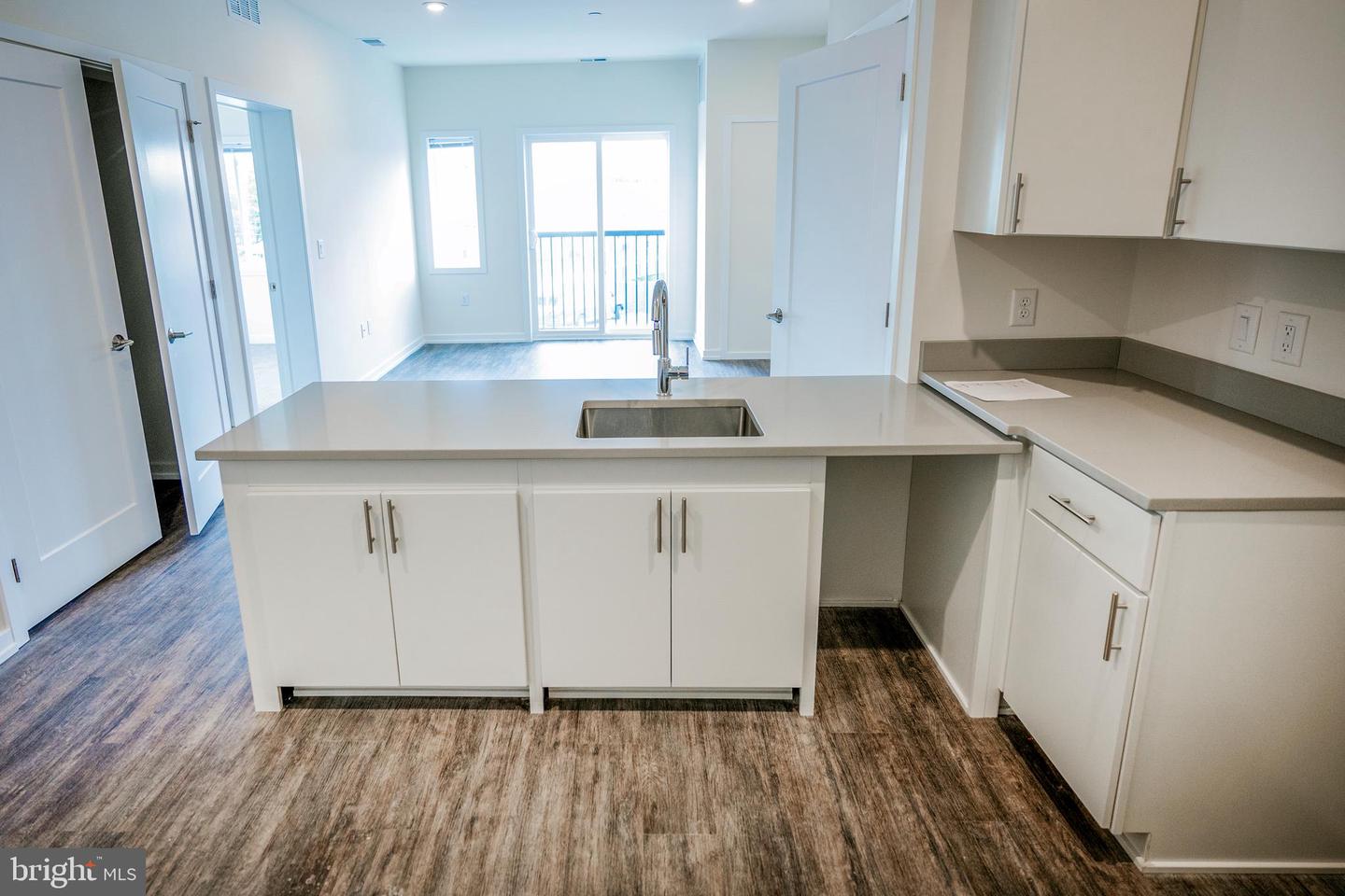 2077 Ridge Ave #1213