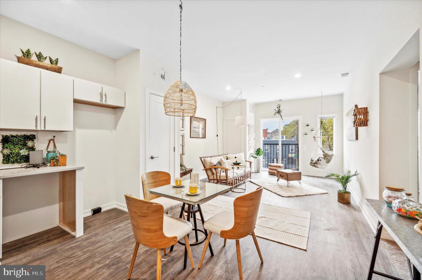 2077 Ridge Ave #1401