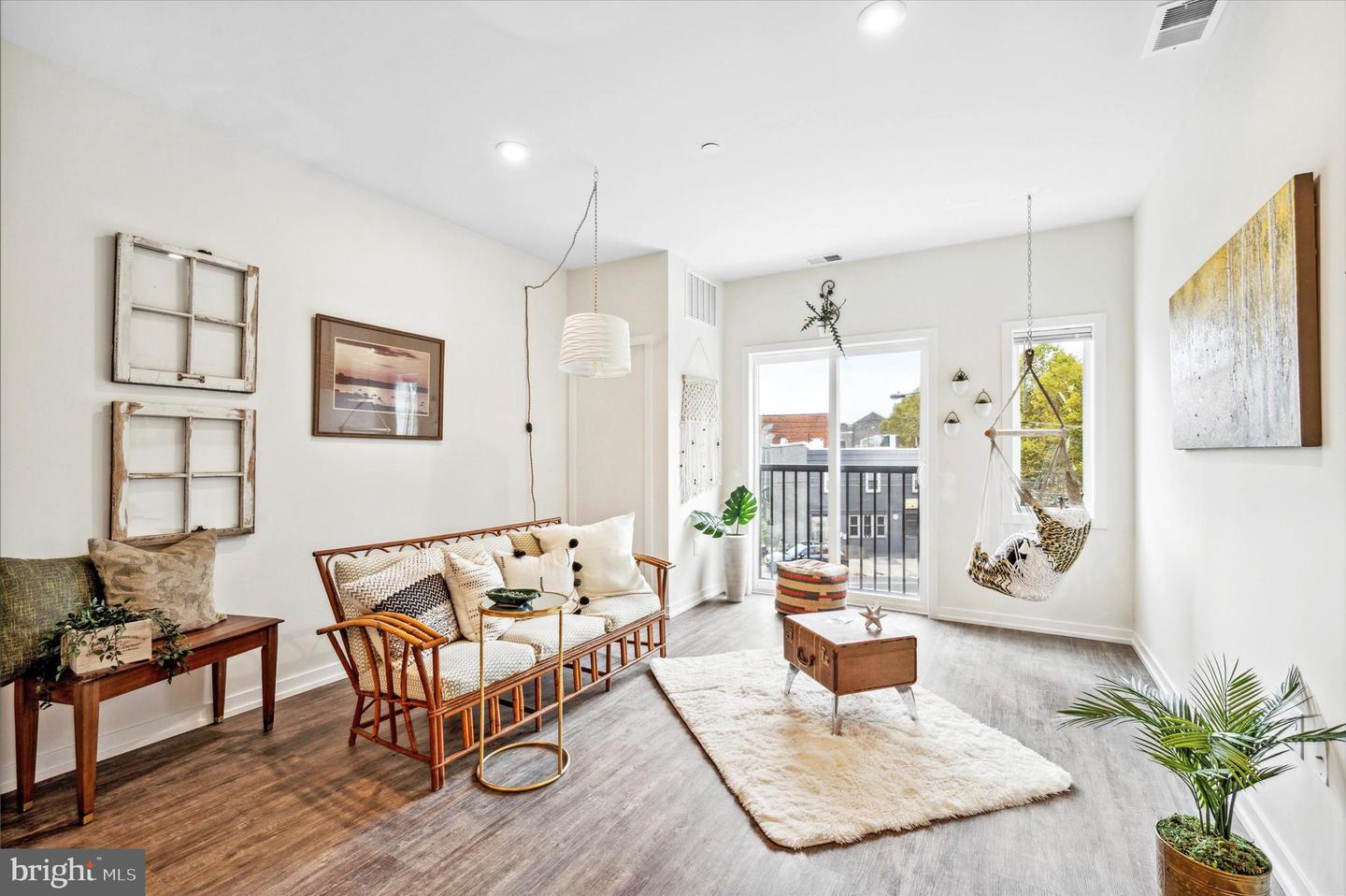 2077 Ridge Ave #1408